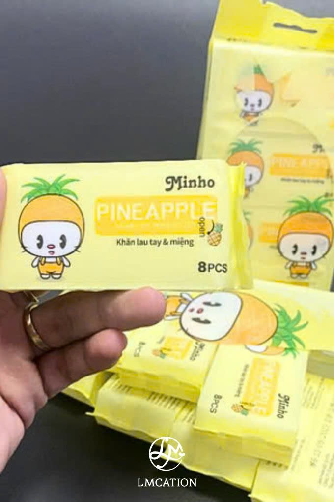 Premium Mini Wet Wipes