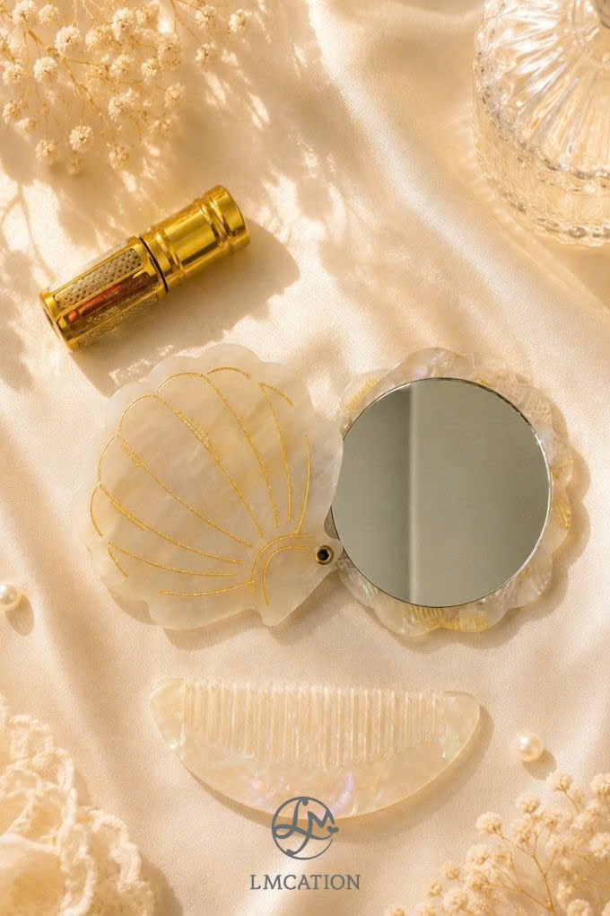 Unique Golden Aura Mini Mirror, Comb & Perfume Set